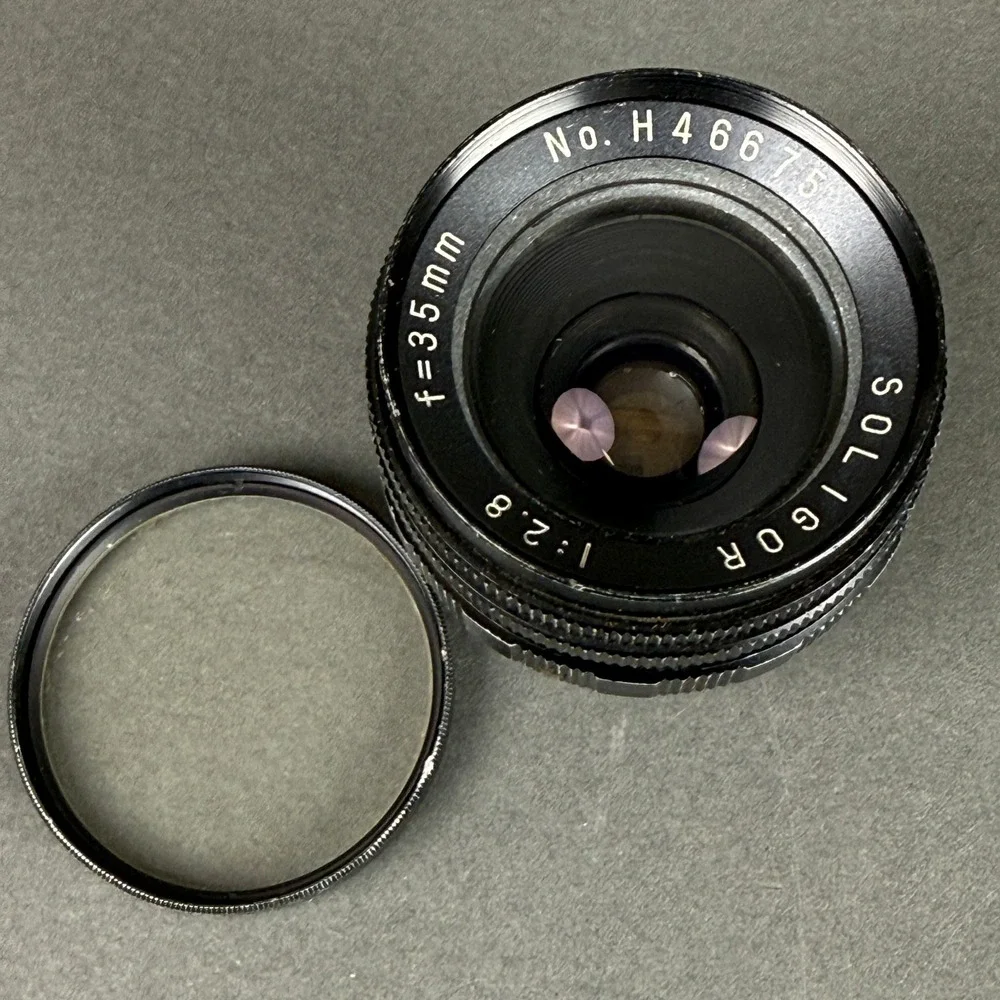 Soligor 35mm f2.8 Wide Angle Manual Focus Lens No H46675 m42 Pentax screw mount